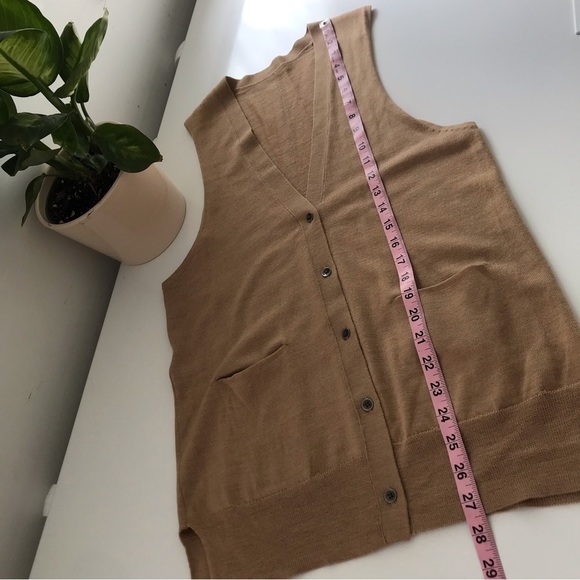 Beautiful Vintage Women’s 90s Nude Sweater Vest Size M or L - Picture 10 of 16